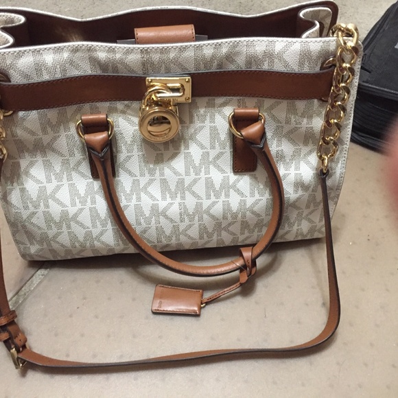 Michael Kors Handbag - Picture 7 of 7